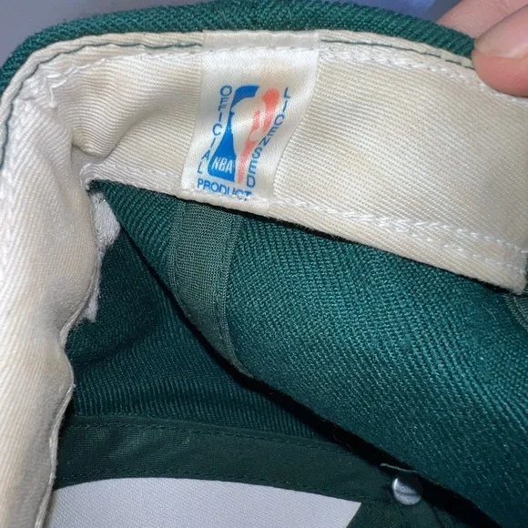 Milwaukee Bucks vintage sports specialties SnapBack - Picture 4 of 7